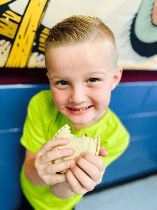 Smucker’s Uncrustables PB&J – A Classic Lunchbox Favorite