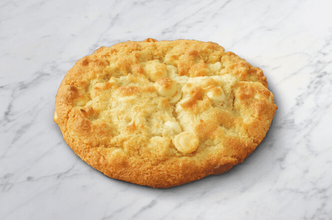 WHITE CHOCOLATE MACADAMIA COOKIE